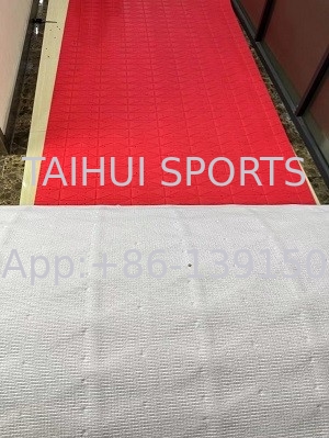 8mm-100mm shock pad underlay Anti Static For Sports Field