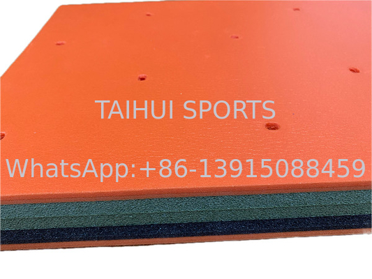 25mm 30mm 50mm Thickness Synthetic Grass Soft Fall CFH HIC Tested Soft Layer Safe For Kids